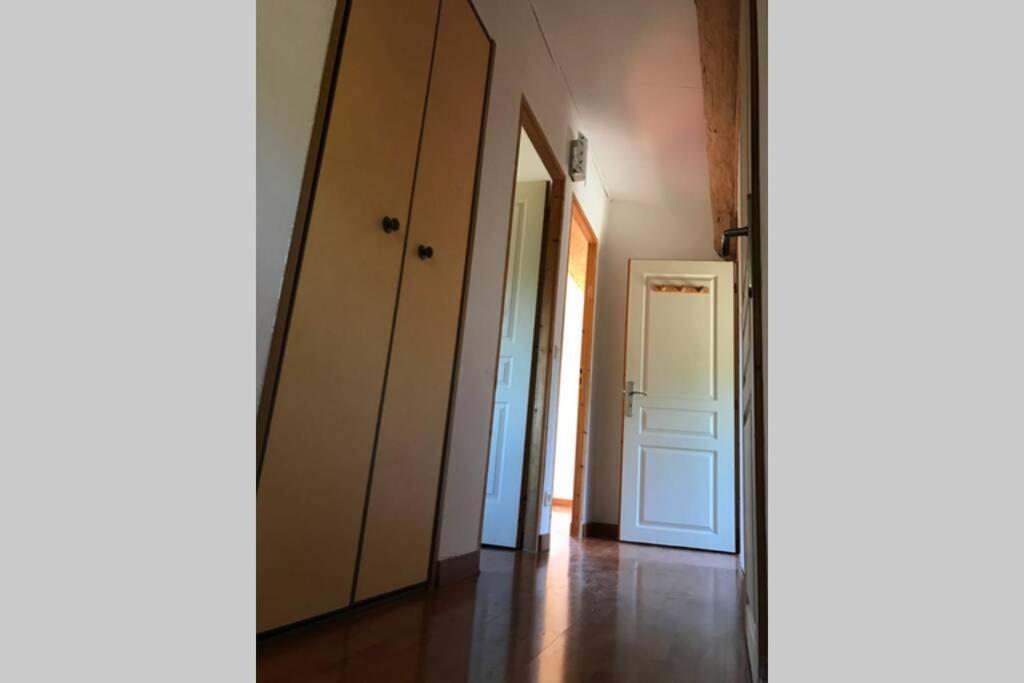 Charmant Mazet Nîmes Exterior foto